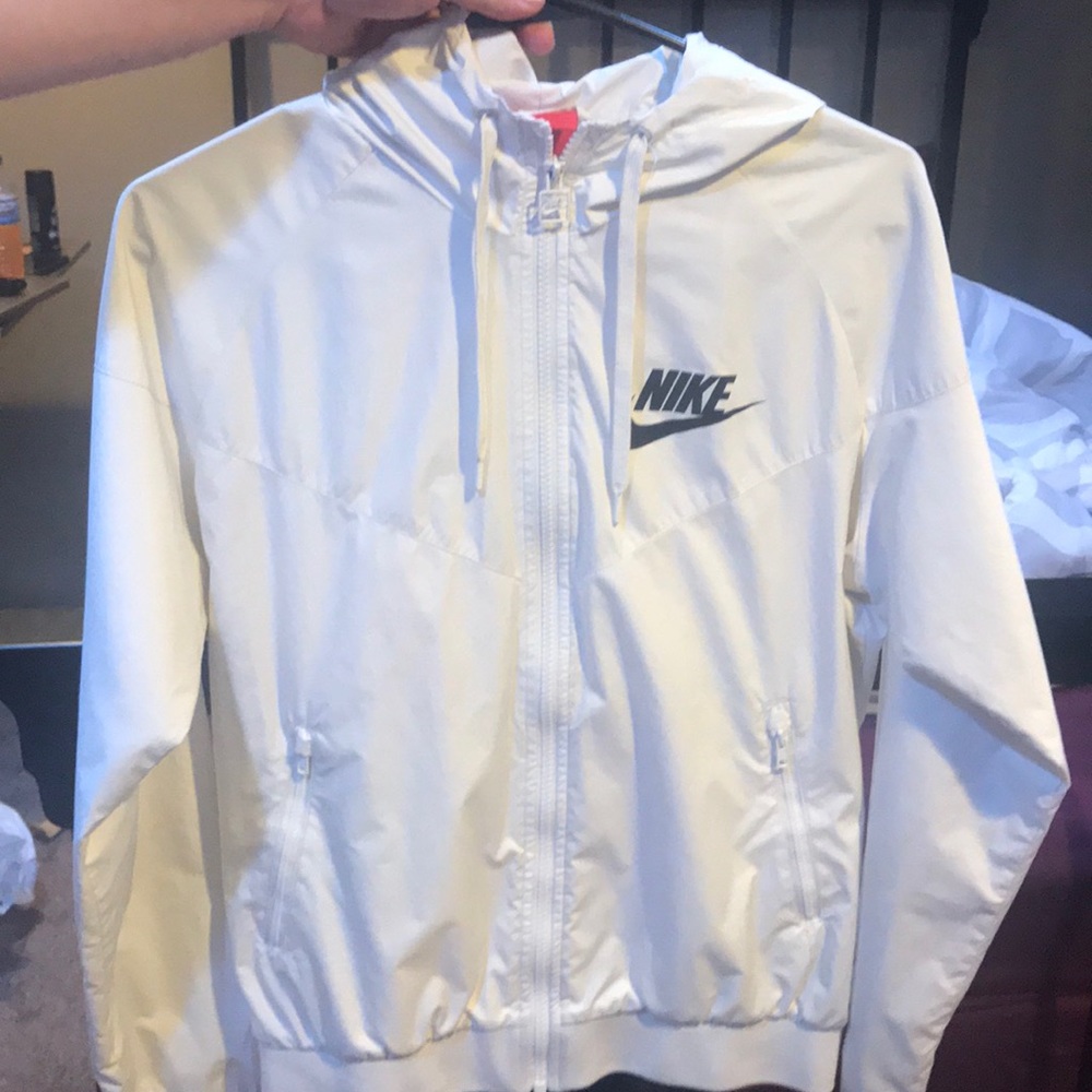 White Nike Windbreaker (good condition)